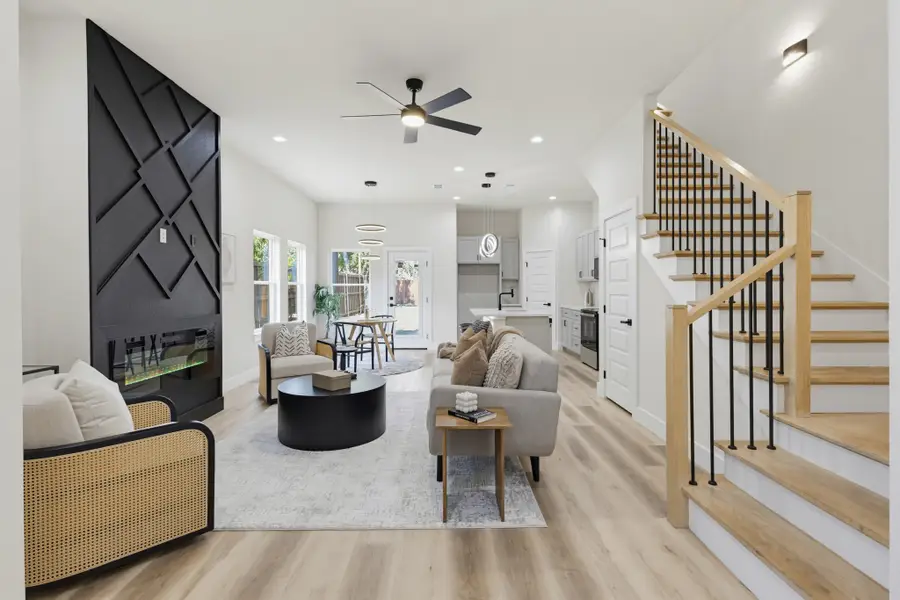 1811 Idaho Avenue, Dallas, TX 75216 - #3