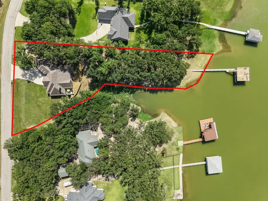 930 Waters Edge Drive, Corsicana, TX 75109 - #3