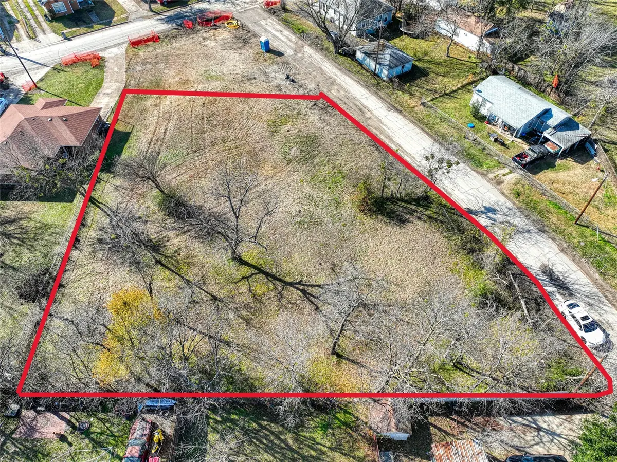 401 Greenwood Street, Terrell, TX 75160 - #1