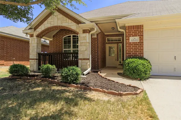 1521 Wickham Drive, Burleson, TX 76028
