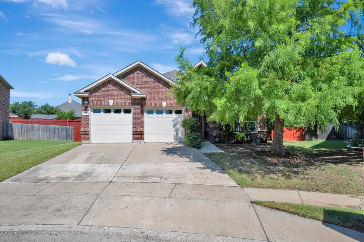 2225 Clairborne Drive, Fort Worth, TX 76177 - #1