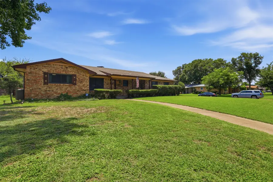 1117 Sheridan Lane, Cleburne, TX 76033 - #2