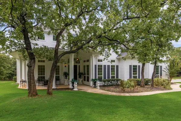 1619 Bloomfield Road, Valley View, TX 76272