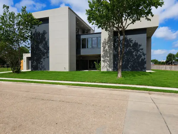 1902 Mcbroom Street, Dallas, TX 75212