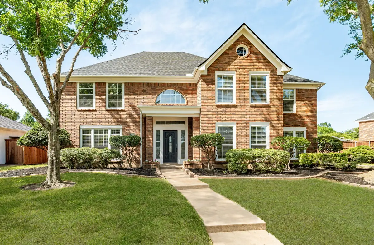 725 Tartan Trail, Highland Village, TX 75077 - #1
