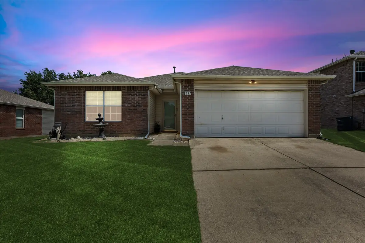 641 Mallard Drive, Saginaw, TX 76131 - #1