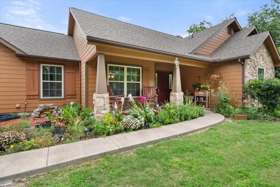 123 Clubhouse Drive, Corsicana, TX 75109 - #2