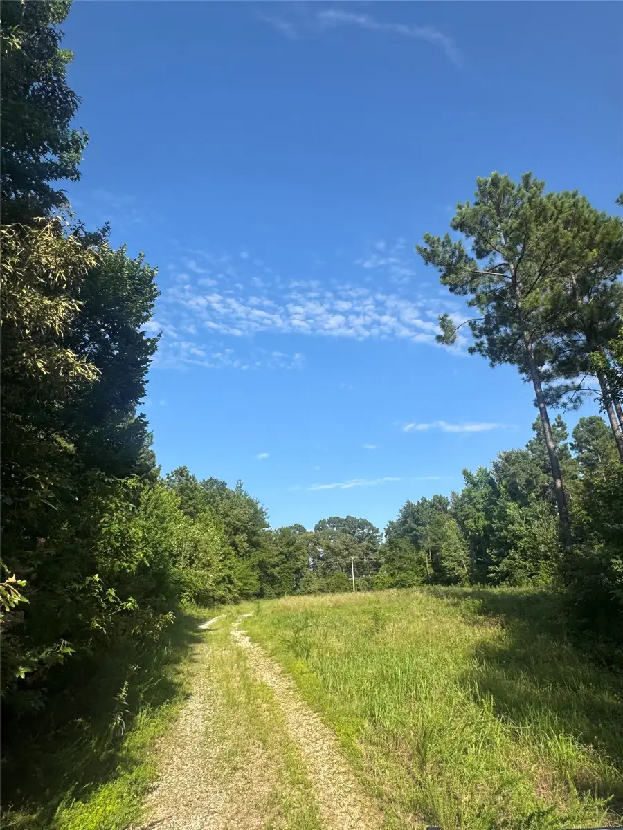 000 Hwy 37 N, Clarksville, TX 75426 - #2