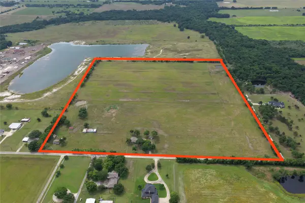 371 Liska Road, Ennis, TX 75119