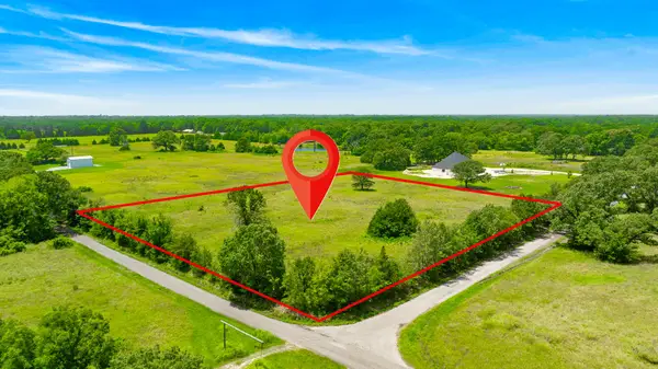 37 County Road 34710, Paris, TX 75460