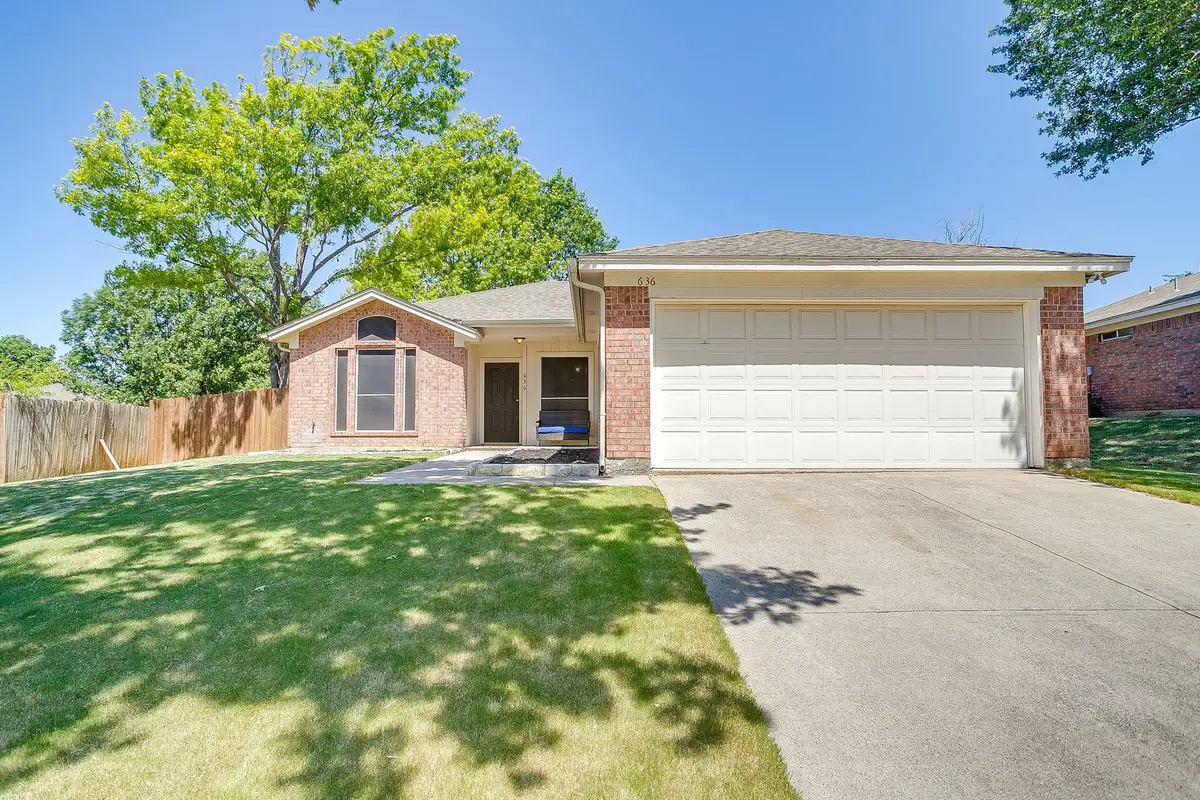 636 Cumberland Drive, Burleson, TX 76028 - #1