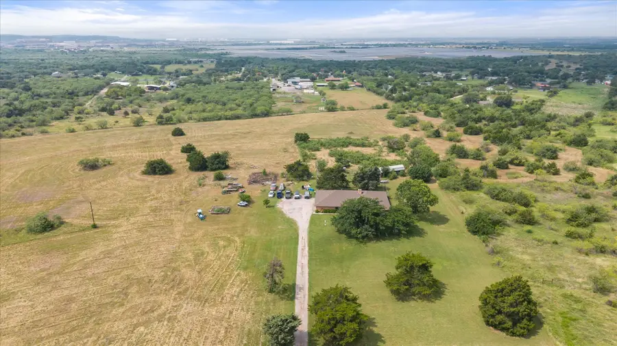 3748 Old Fort Worth Road, Midlothian, TX 76065 - #3