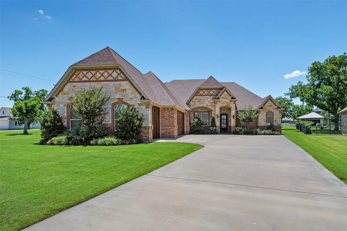 6100 Browning Court, Granbury, TX 76049 - #1