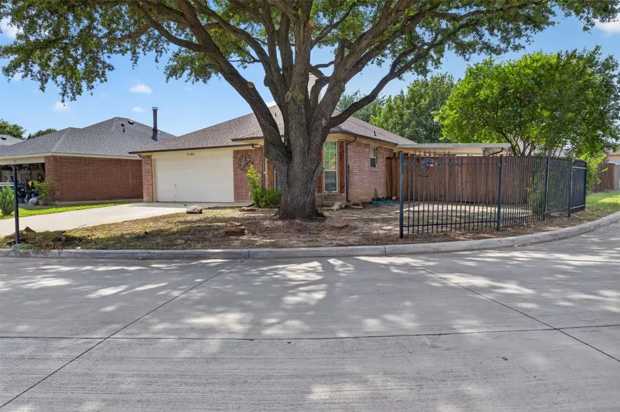 3103 Morning Meadow Lane, Grand Prairie, TX 75052 - #2