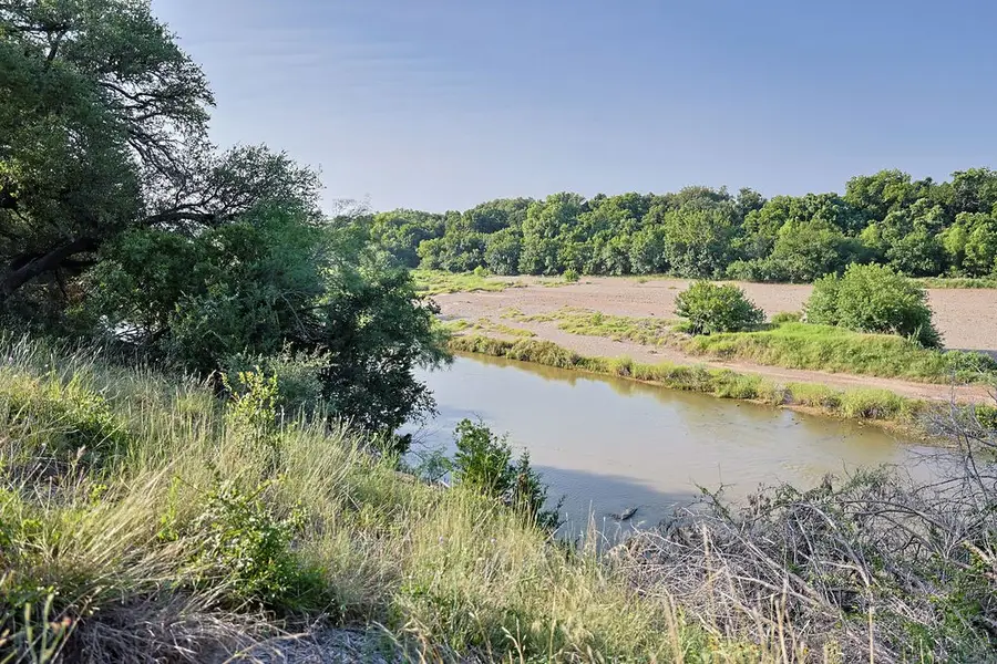 15 Waterwood Loop, Mineral Wells, TX 76067 - #3