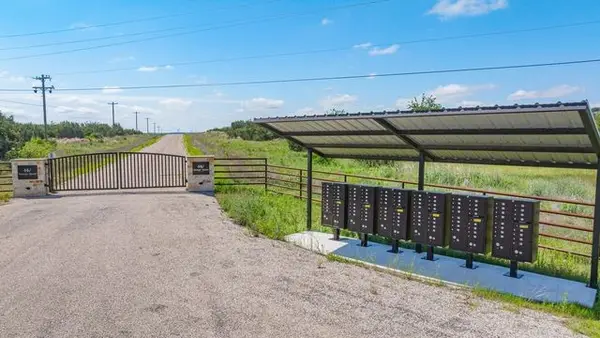 1195 Valley Ranch Road, Glen Rose, TX 76043