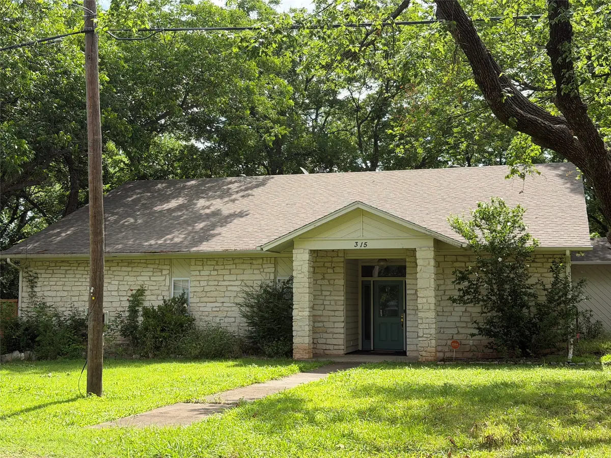 315 S Broadway Street, Bells, TX 75414 - #1