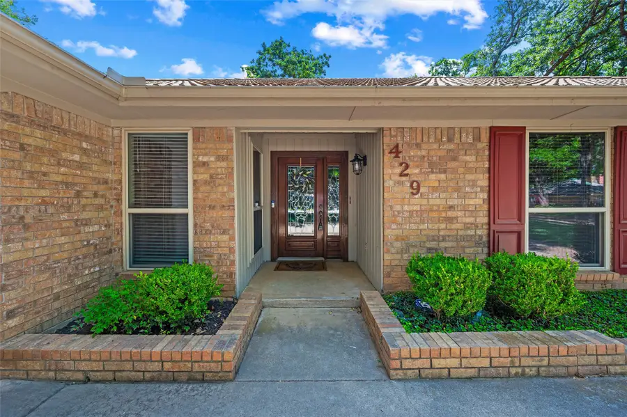 429 Rolling Hills Trail, Arlington, TX 76011 - #2