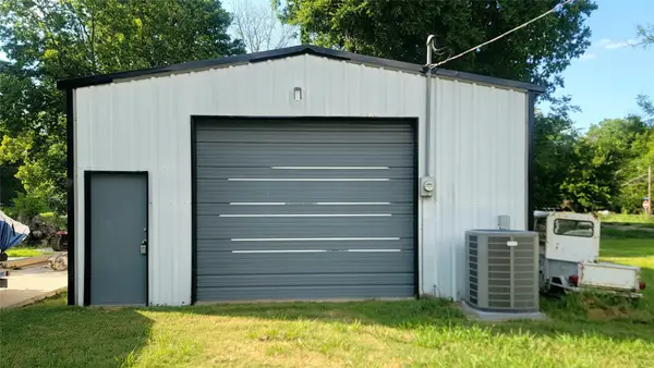 805 S Walnut, Clarksville, TX 75426