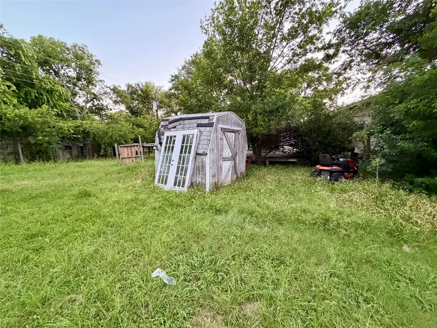 5113 Crowley Street, Sansom Park, TX 76114 - #2