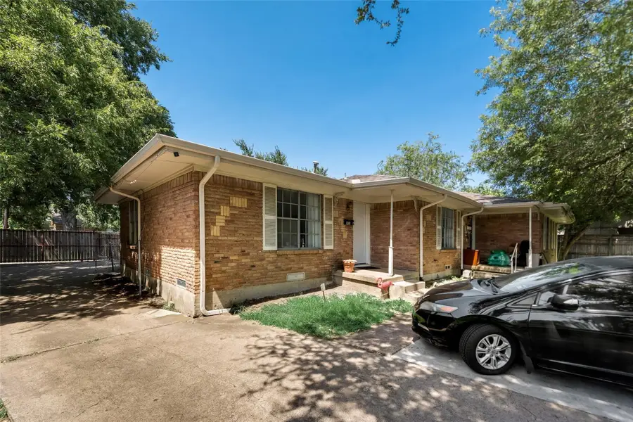 902 Spring Valley Plaza, Richardson, TX 75080 - #2