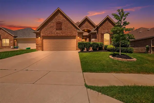 5217 Cross Plains Court, Fort Worth, TX 76126