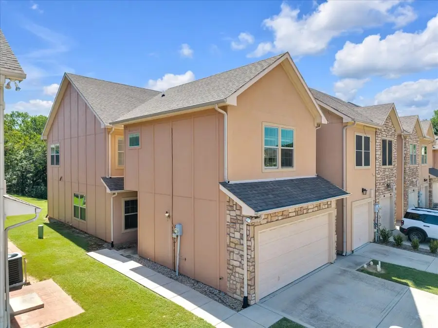 1523 Cozy Drive, Fort Worth, TX 76120 - #2