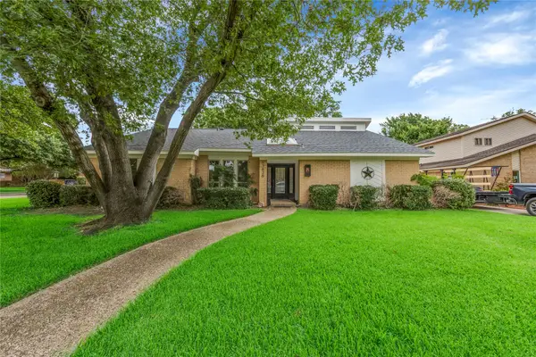 13826 Wooded Creek Court, Farmers Branch, TX 75244
