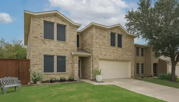 2453 Graystone Drive, Little Elm, TX 75068