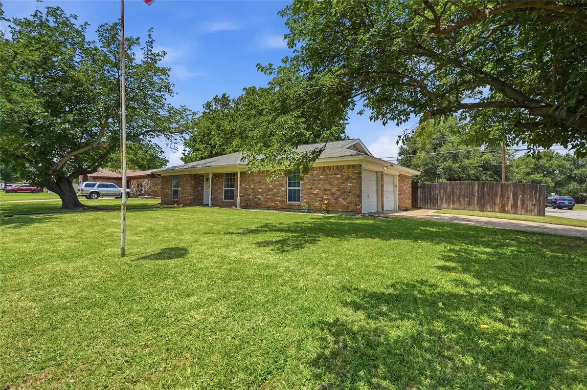 837 Springdale Road, Bedford, TX 76021 - #1