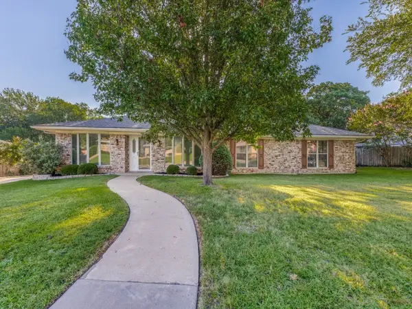 2415 Canyon Creek Drive, Sherman, TX 75092