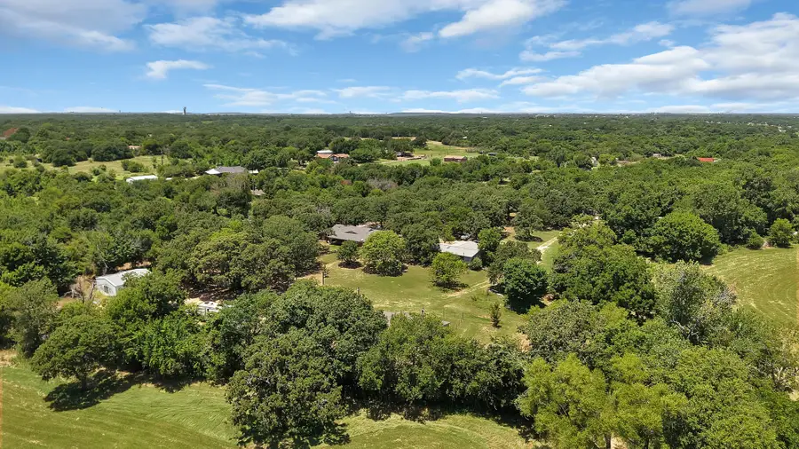 255 W Bethesda Road, Burleson, TX 76028 - #2