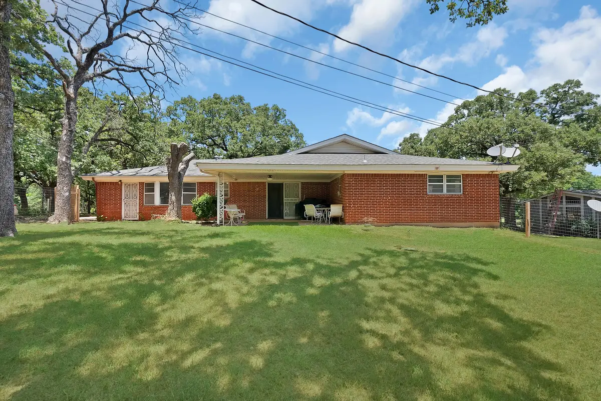 305 W Bethesda Road, Burleson, TX 76028 - #1