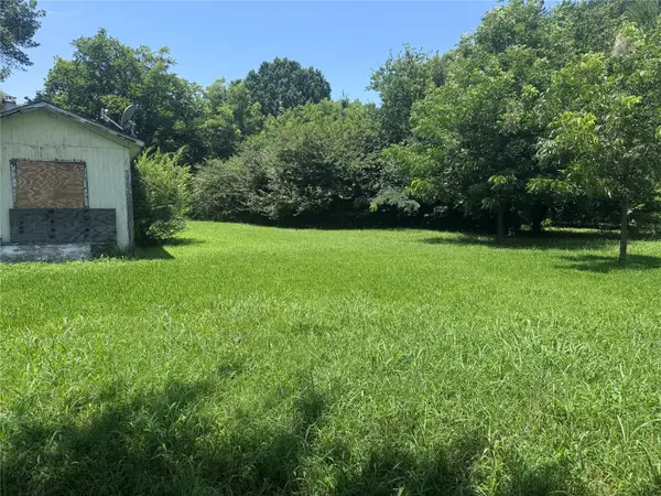 445 Hillcrest Circle, Gordonville, TX 76245