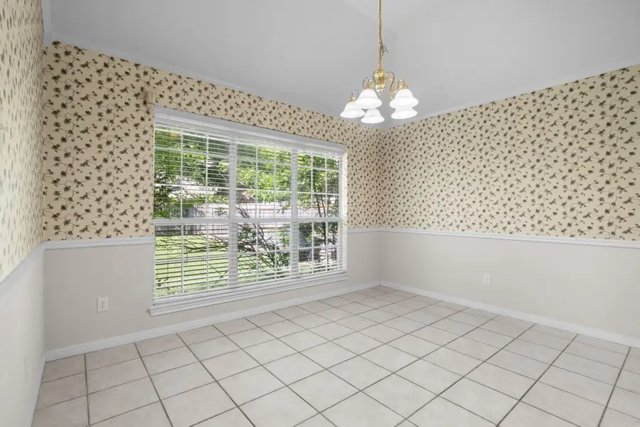 1005 Cheyenne Trail, Hewitt, TX 76643 - #3