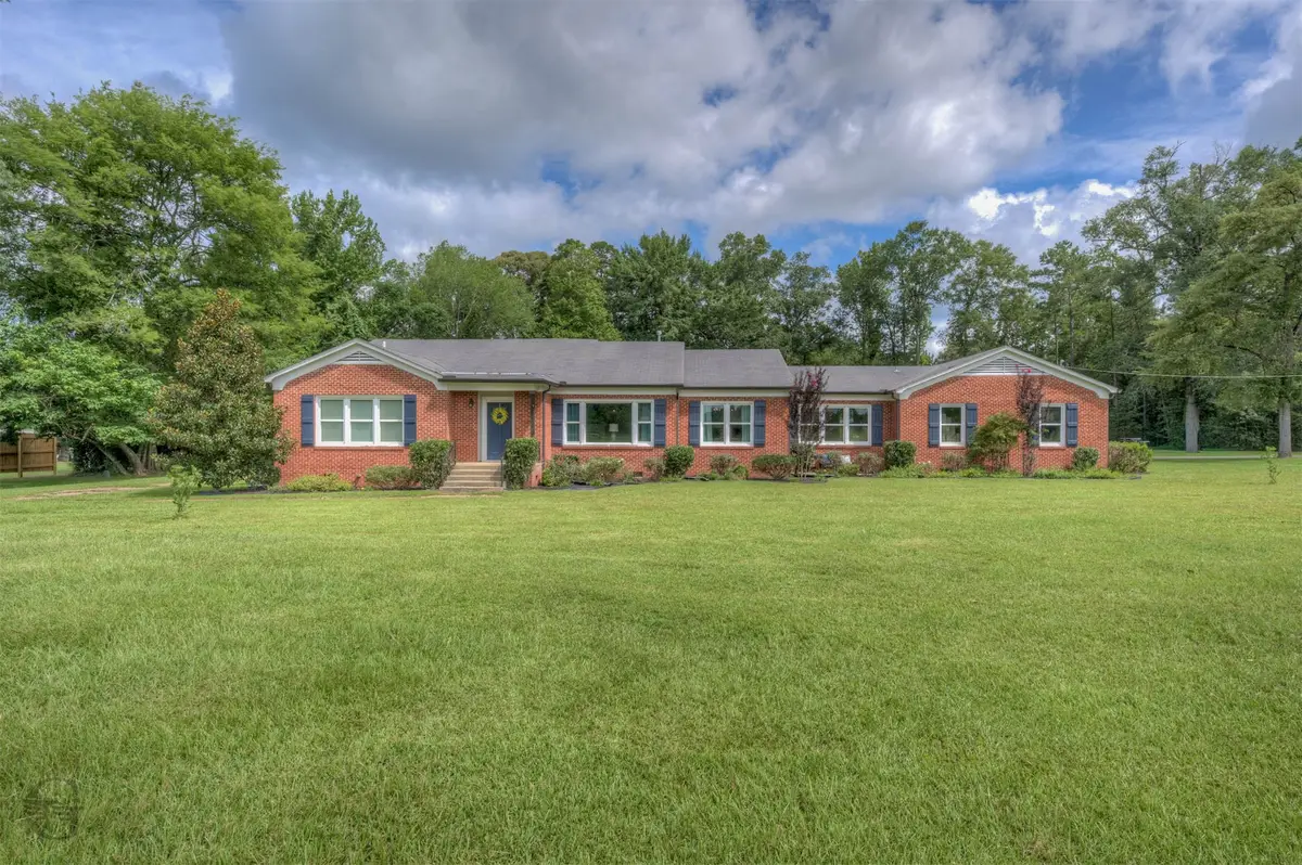 3065 Highway 155, Coushatta, LA 71019 - #1