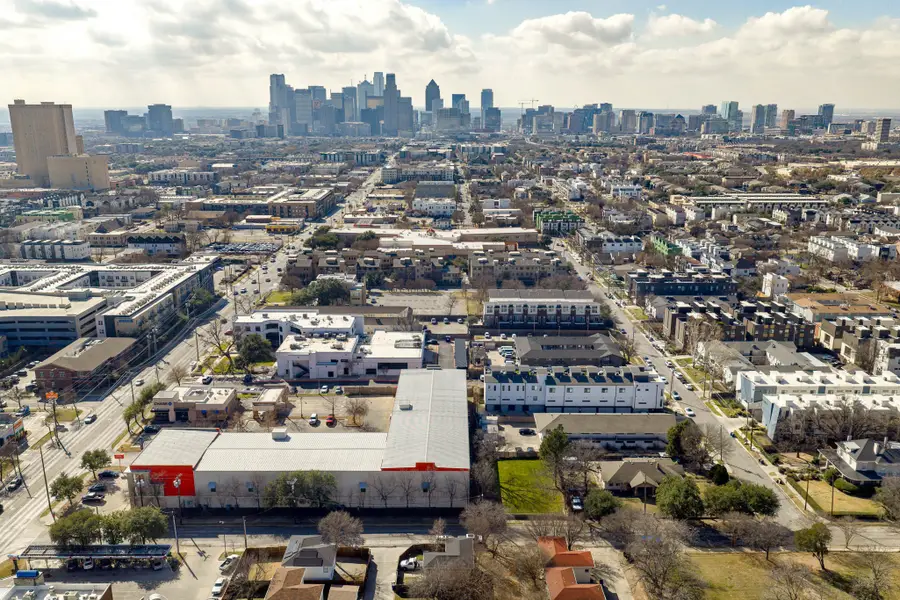 1725 N Prairie Avenue, Dallas, TX 75204 - #2