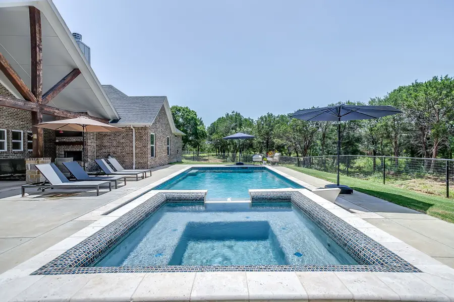 1024 Sky Road, Weatherford, TX 76087 - #2