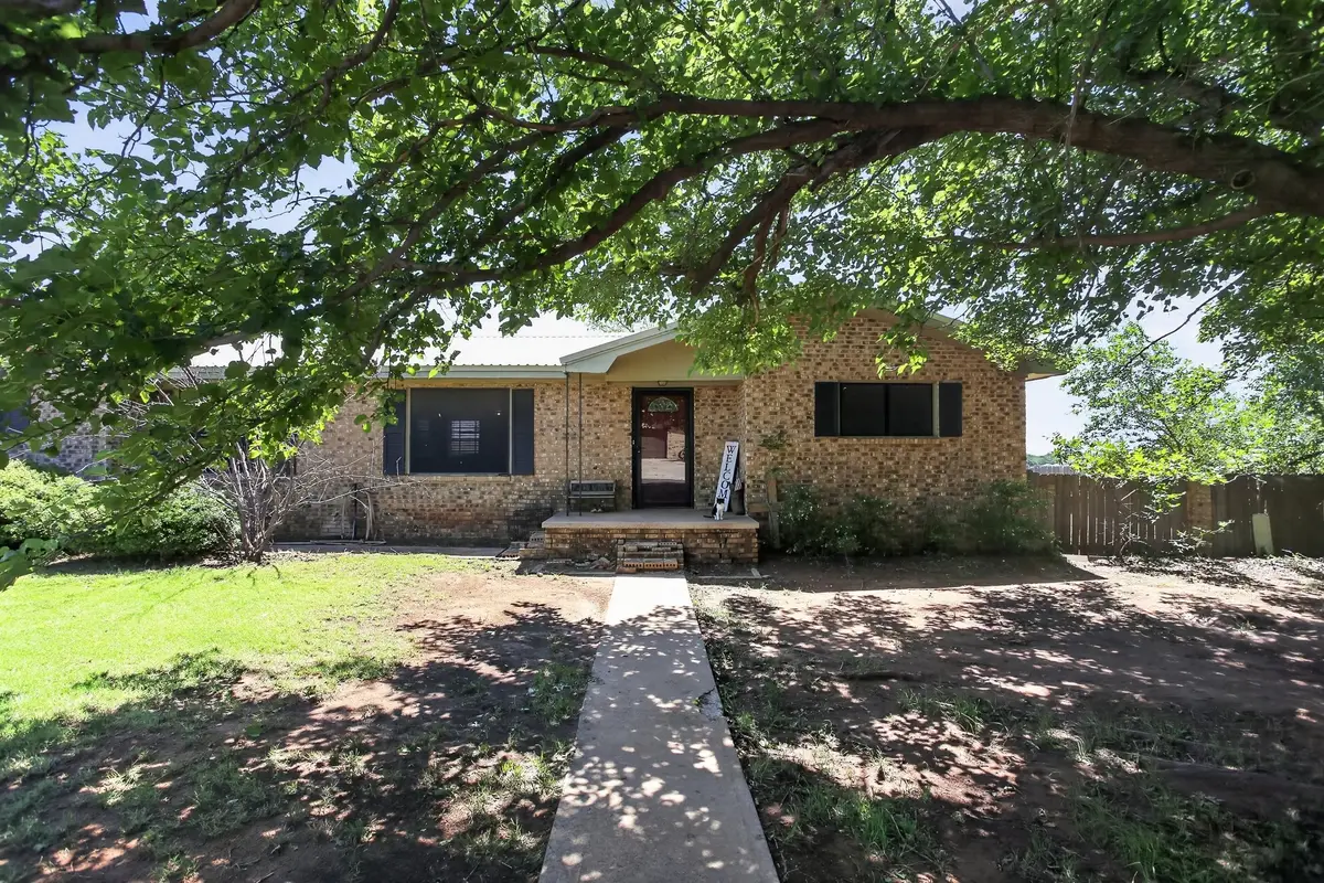 115 Adeeba Lane, Childress, TX 79201 - #1