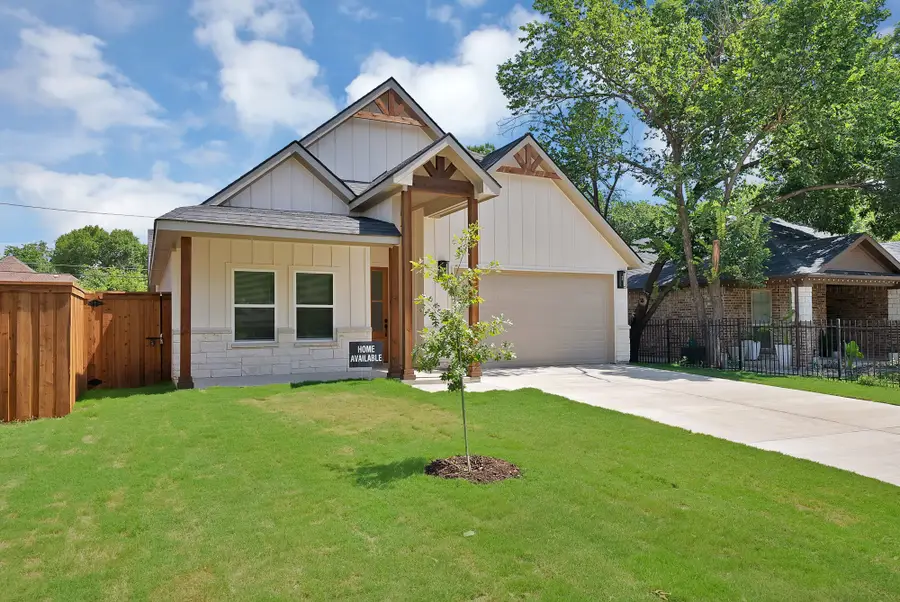 1021 E Richmond Avenue, Fort Worth, TX 76104 - #3