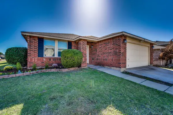 1001 Stone Chapel Way, Fort Worth, TX 76179