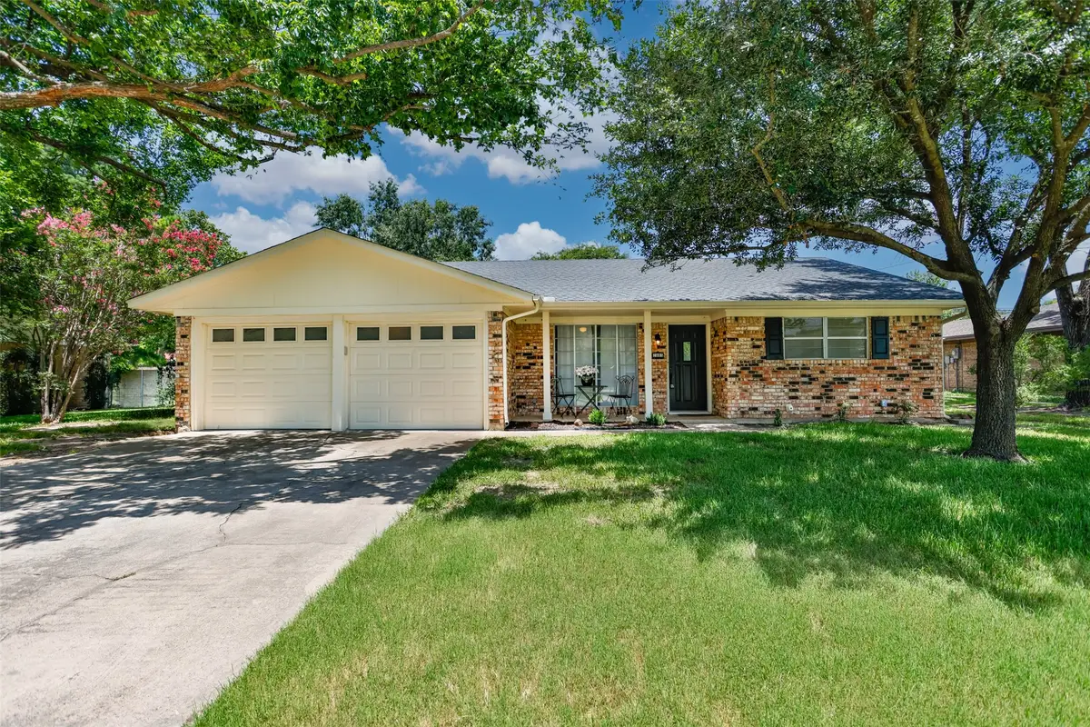 2005 Maplewood Drive, Gainesville, TX 76240 - #1