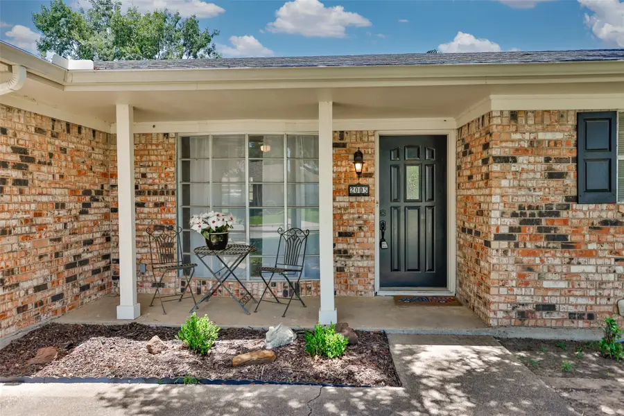 2005 Maplewood Drive, Gainesville, TX 76240 - #2