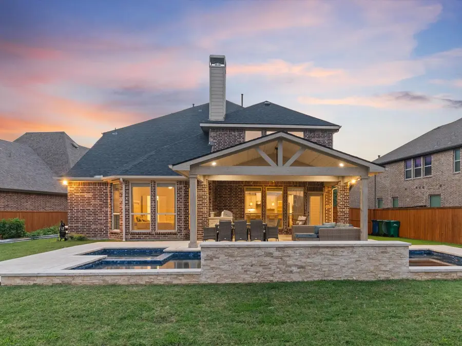 817 Winehart Street, Lewisville, TX 75056 - #2