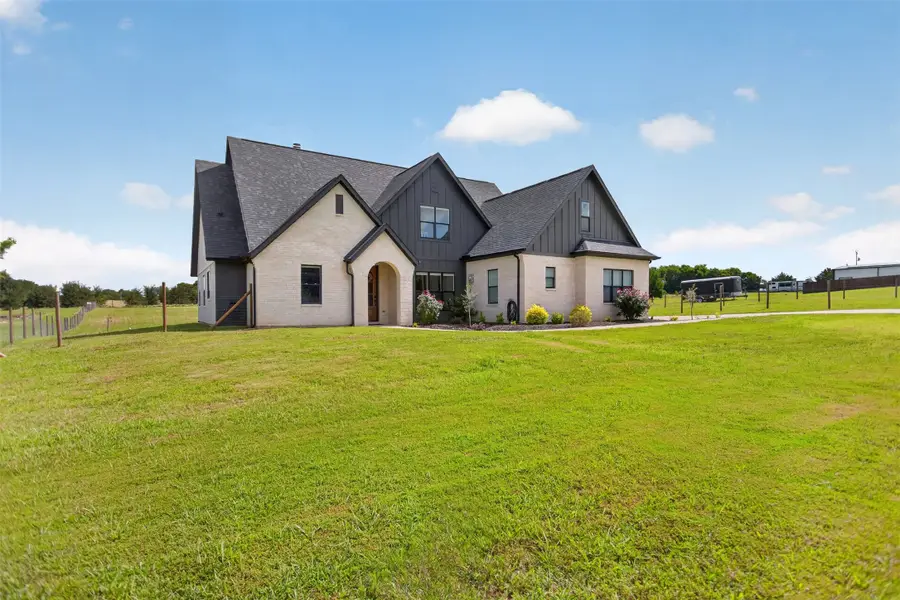 4640 County Road 1040, Celeste, TX 75423 - #2