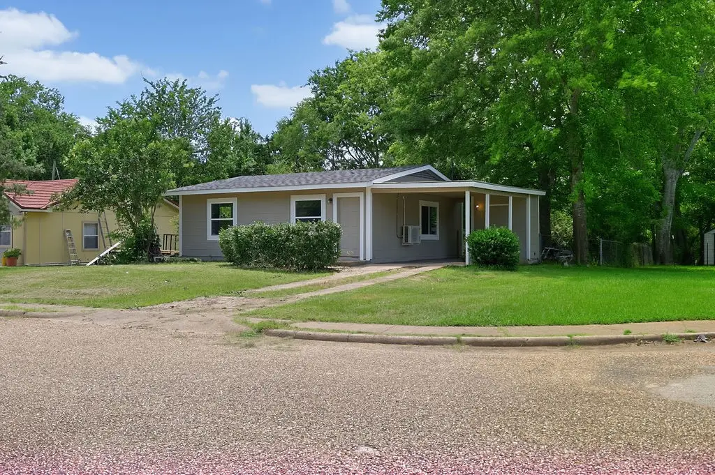 327 Randolph Street, Lone Star, TX 75668 - #1
