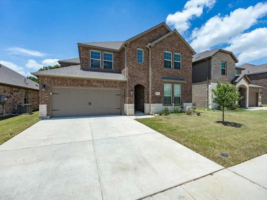 3717 Tracewood Bend, Aubrey, TX 76227 - #2