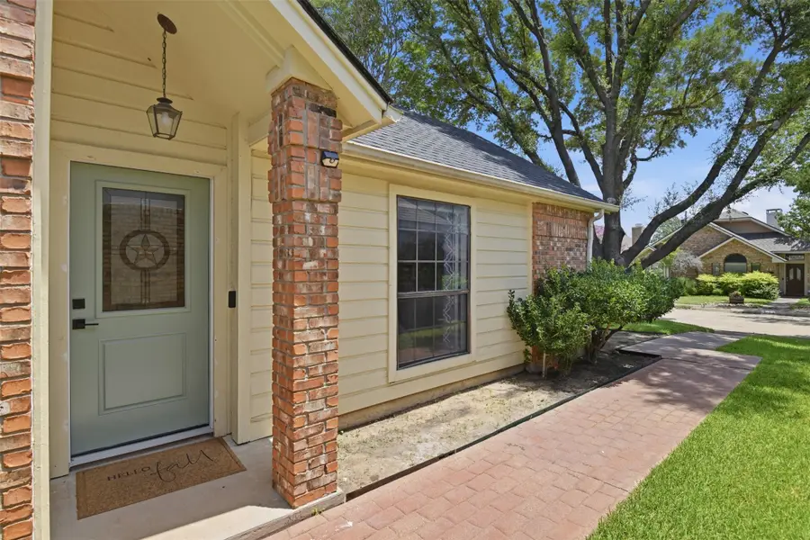 747 Monique, Cedar Hill, TX 75104 - #3