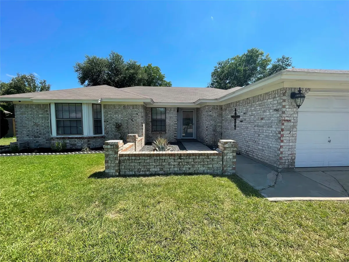 3908 Chestnut Street, Fort Worth, TX 76137 - #1