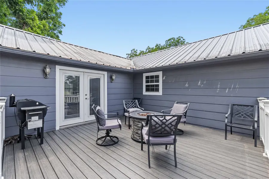 304 N Victor Street, Comanche, TX 76442 - #2